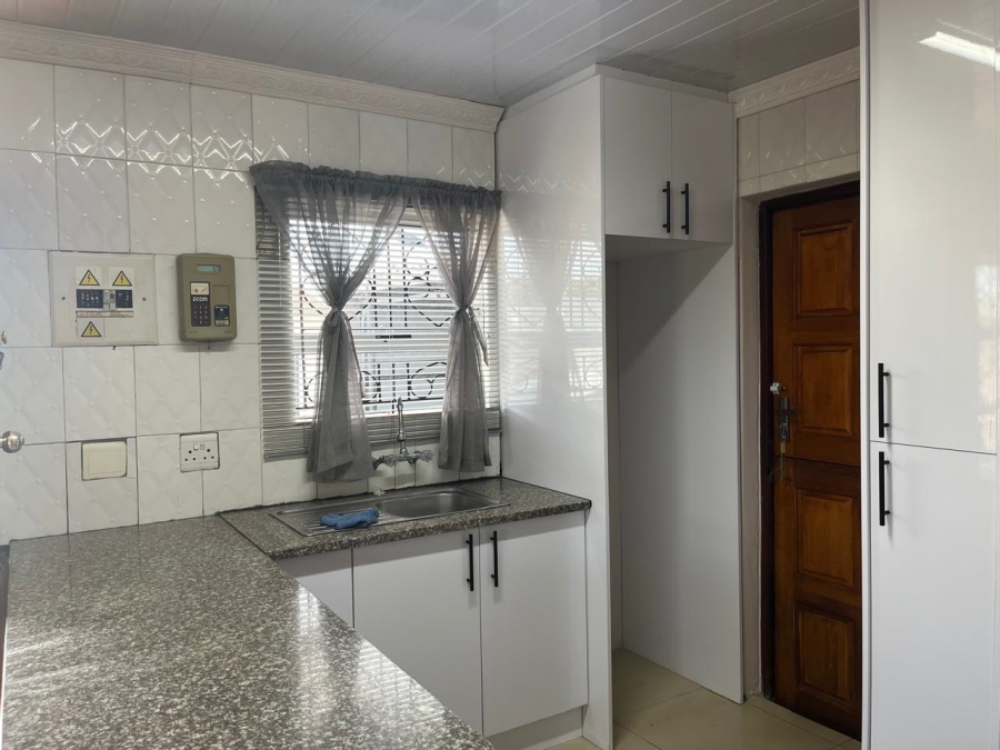 2 Bedroom Property for Sale in Ottery Western Cape